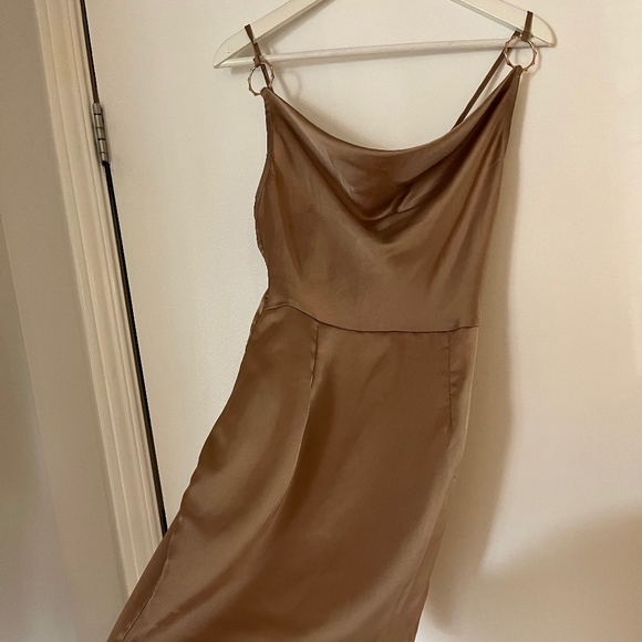Gold party dress - Picture 1 of 2